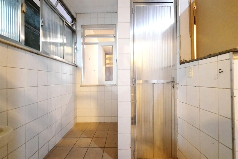 Foto REO1080927