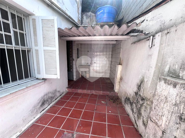 Foto REO1080998