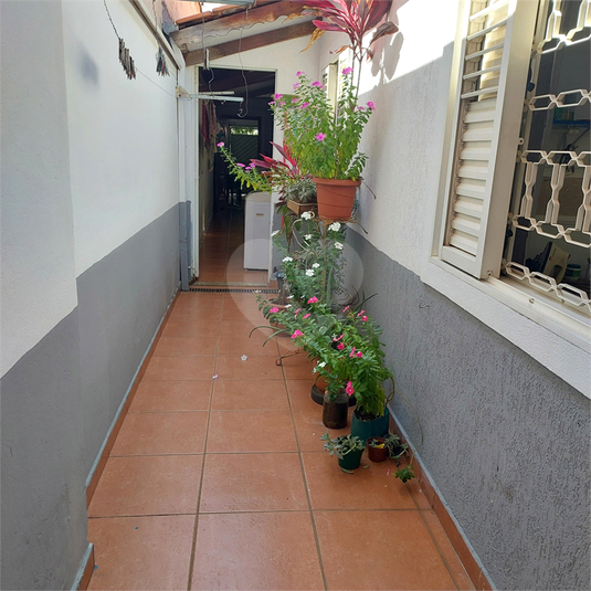 Foto REO1081004