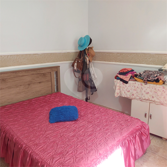 Foto REO1081004