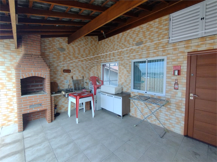 Foto REO1081010