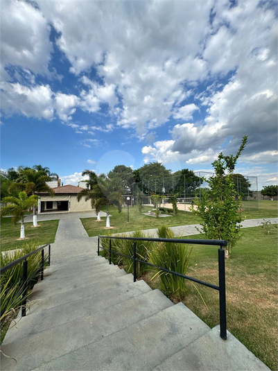 Foto REO1081074