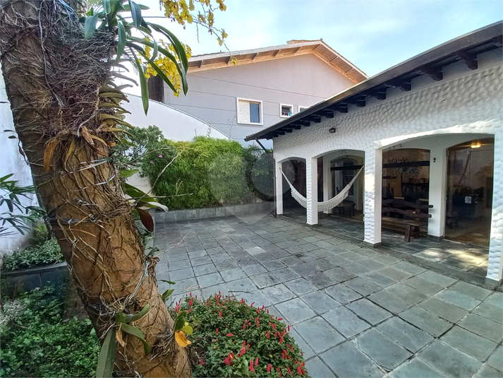 Foto REO1081089