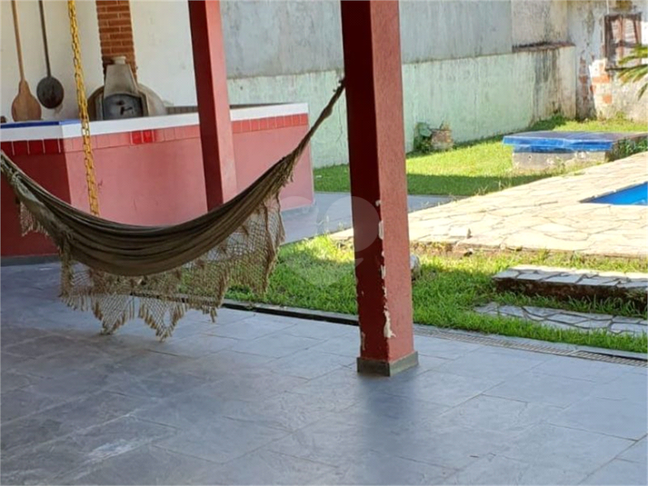 Foto REO1081100