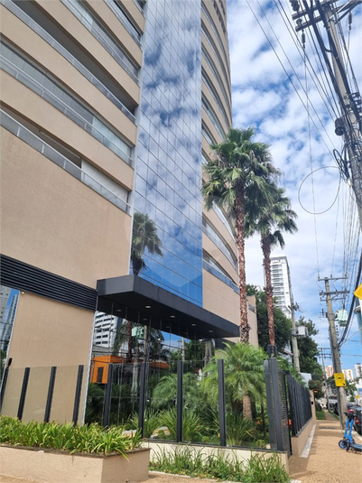 Foto REO1081118