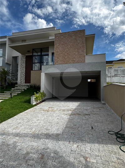 Foto REO1081289