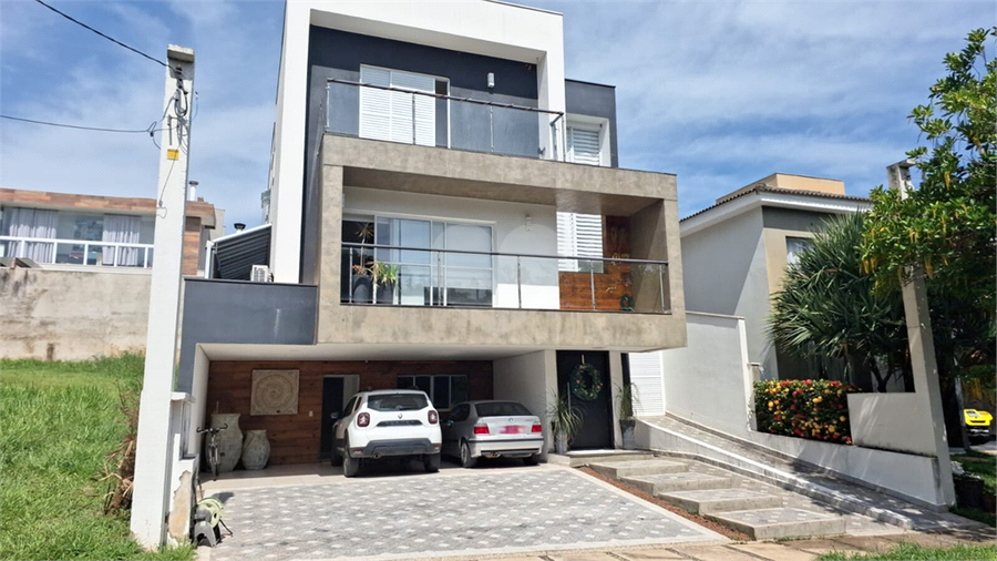 Foto REO1081328