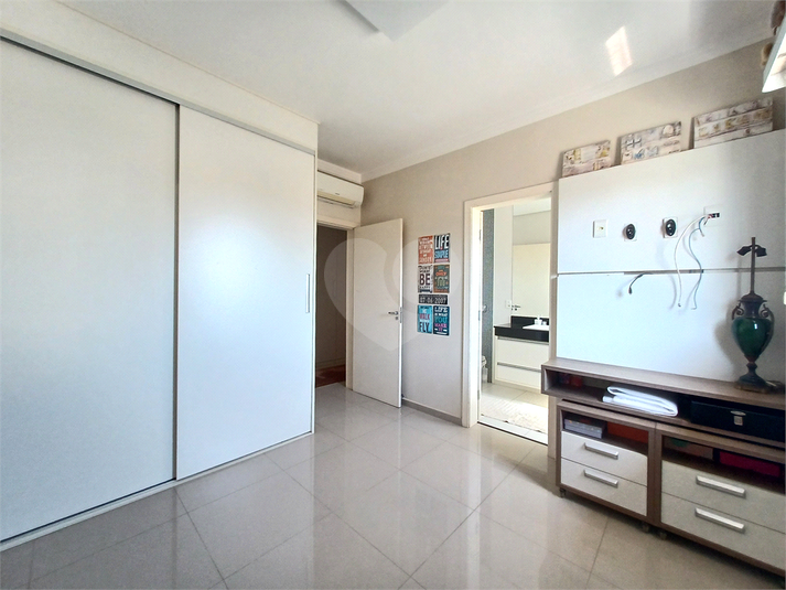 Foto REO1081328