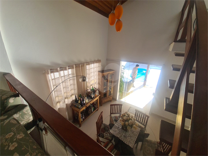 Foto REO1081359