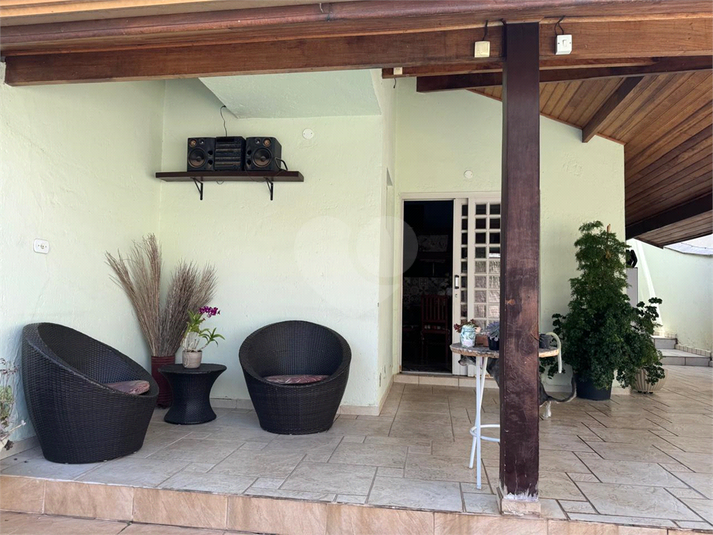 Foto REO1081359