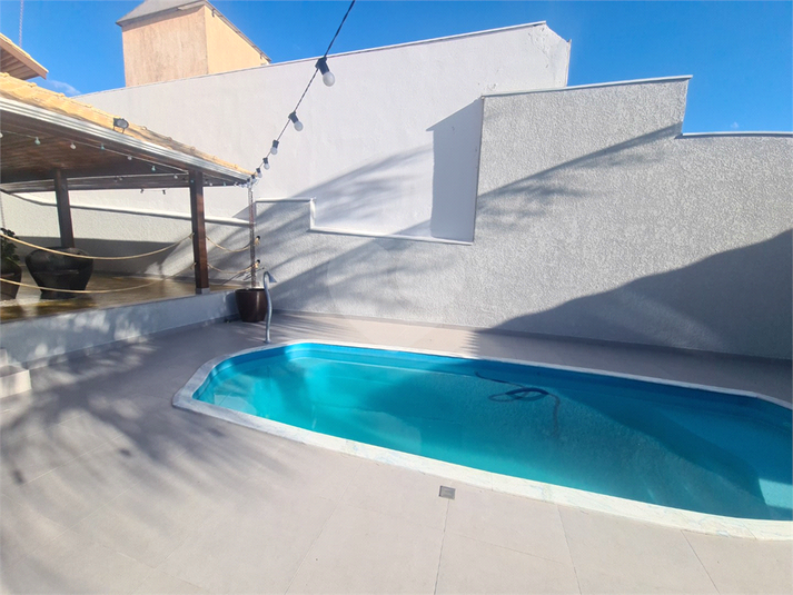 Foto REO1081359