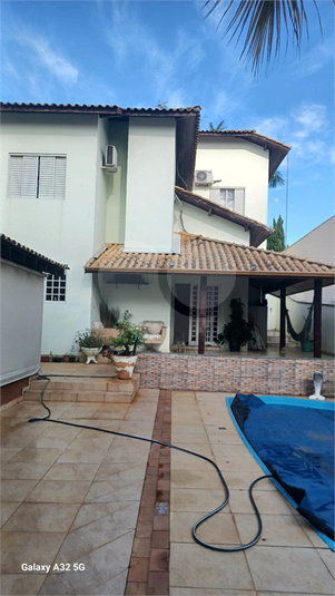 Foto REO1081359