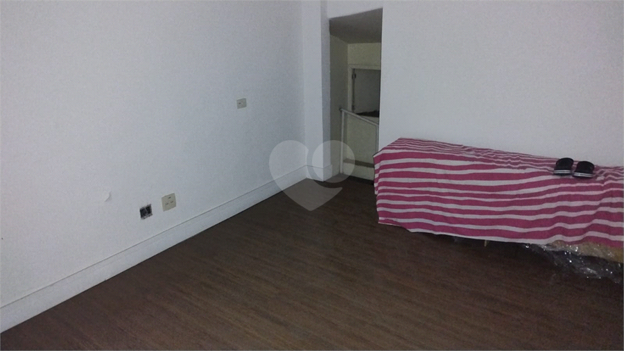 Foto REO1081365