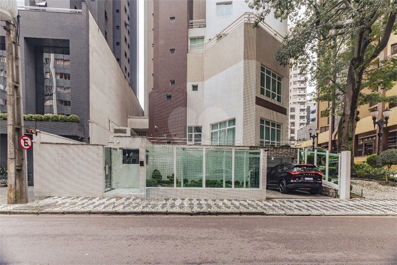 Foto REO1081419