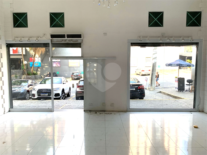 Foto REO1081422