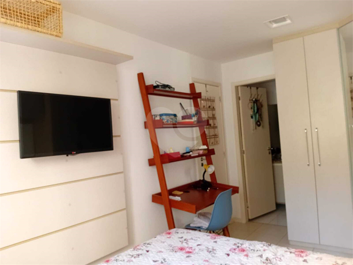 Foto REO1081463