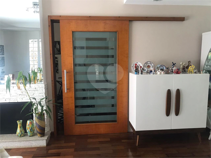 Foto REO1081530