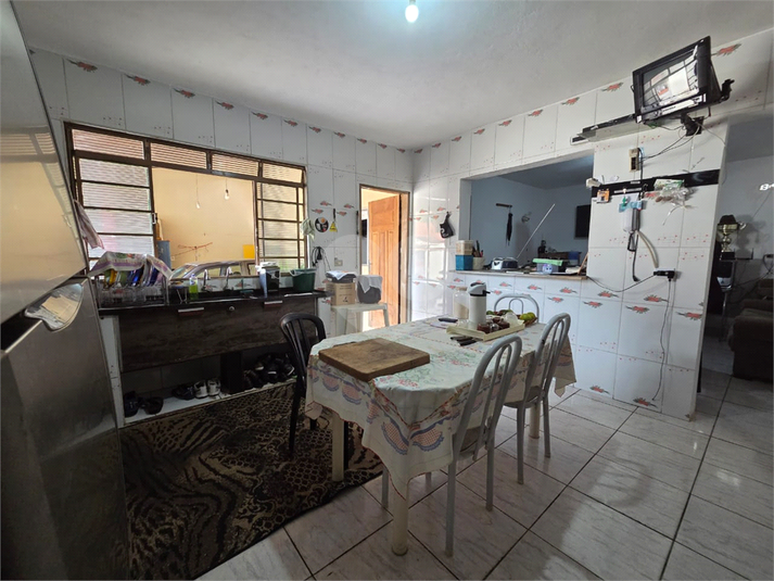 Foto REO1081539