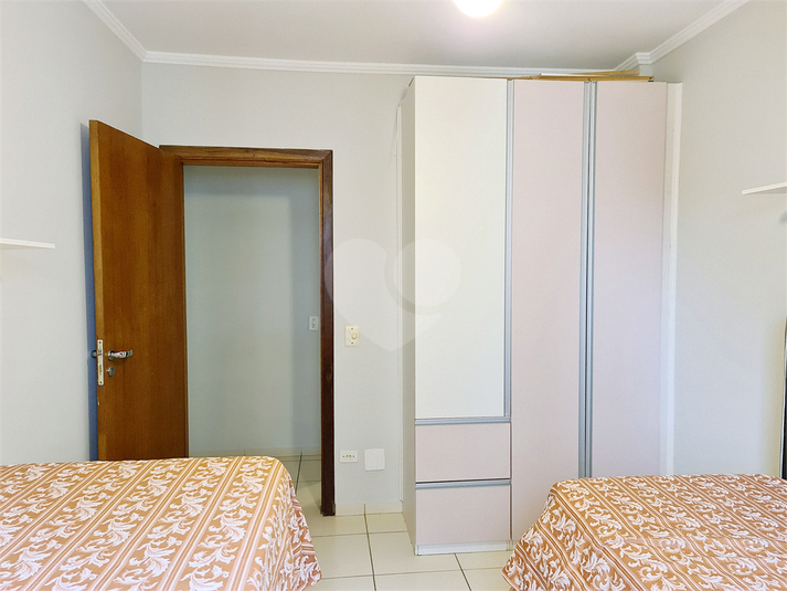 Foto REO1081550