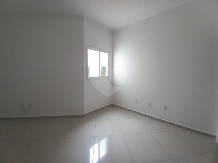 Foto REO1081569