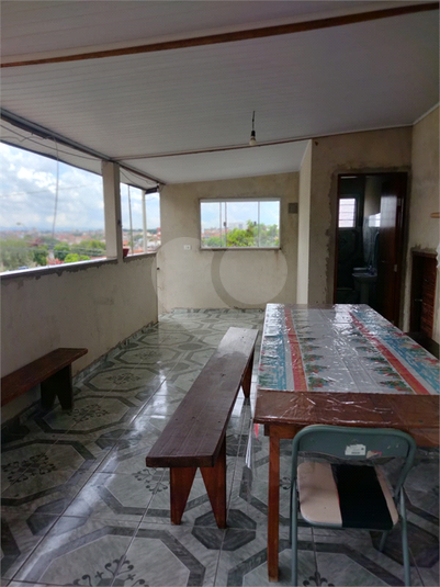 Foto REO1081590