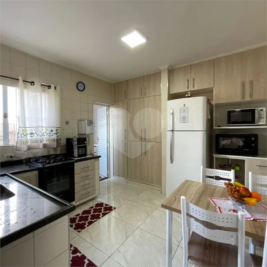 Foto REO1081688