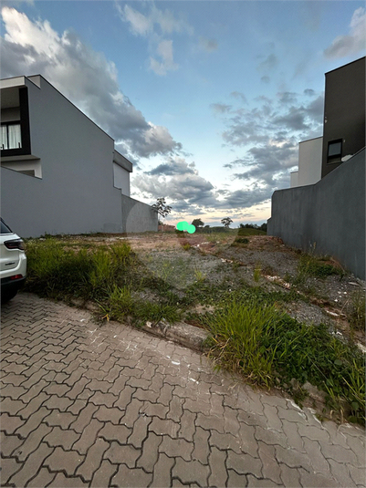 Foto REO1081731