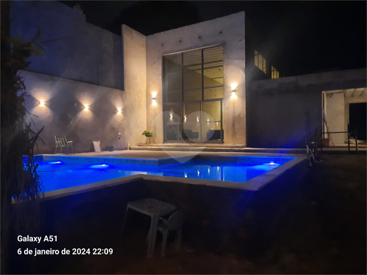 Foto REO1081775