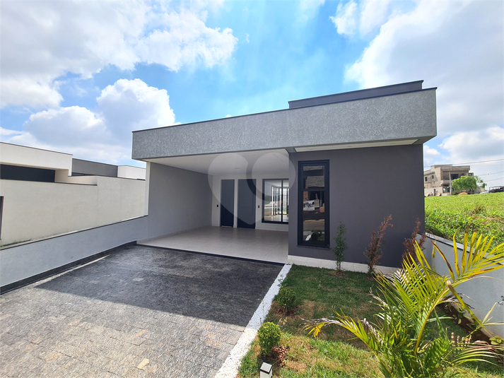Foto REO1081793