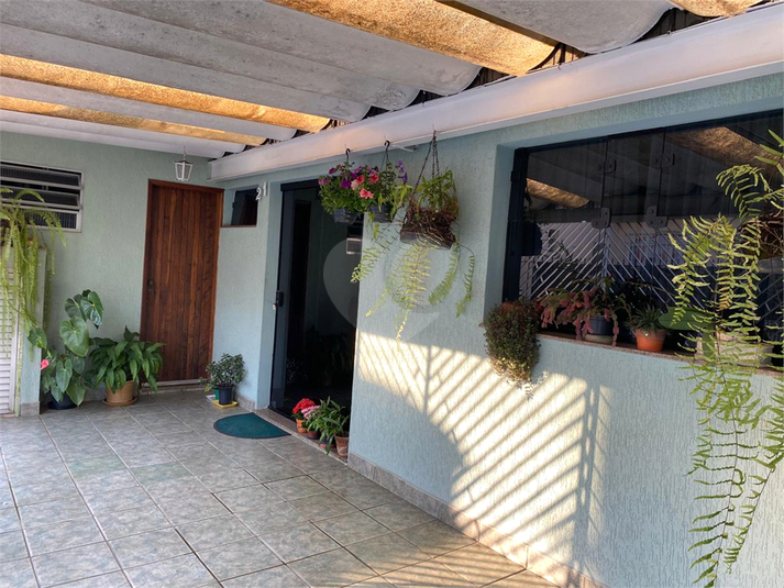 Foto REO1081817