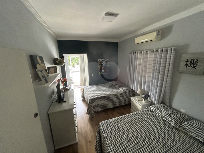 Foto REO1081835