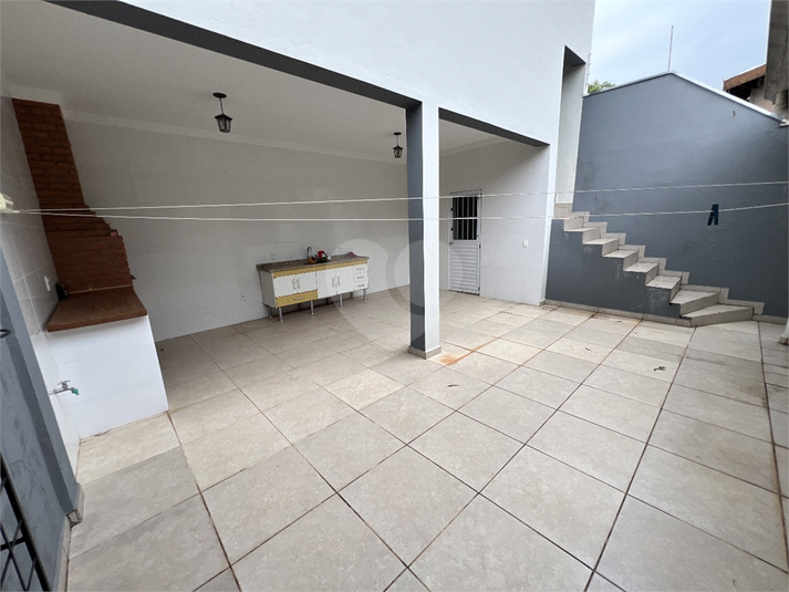Foto REO1081856