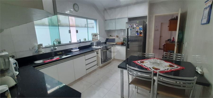 Foto REO1081857