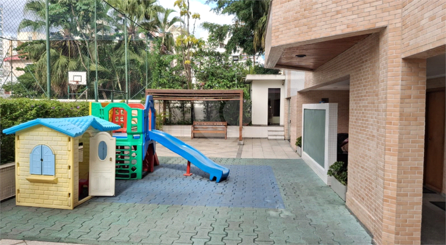 Foto REO1081894