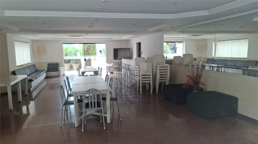 Foto REO1081894