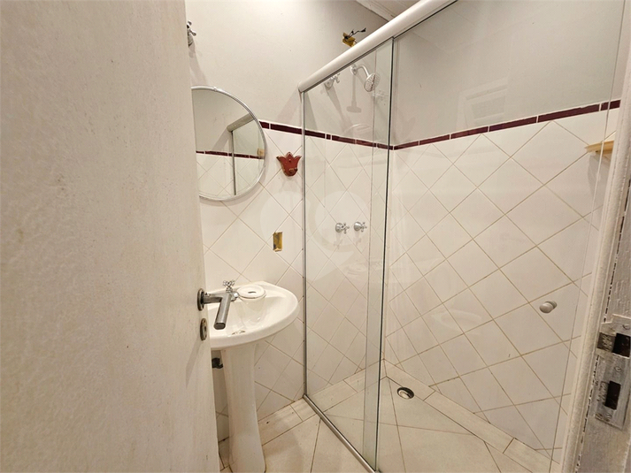 Foto REO1081931