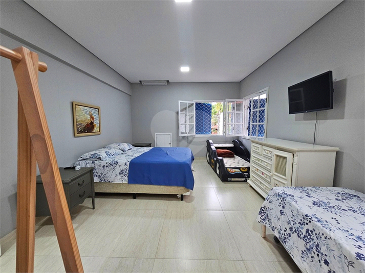 Foto REO1081931
