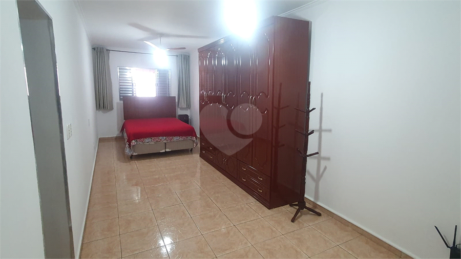 Foto REO1081932