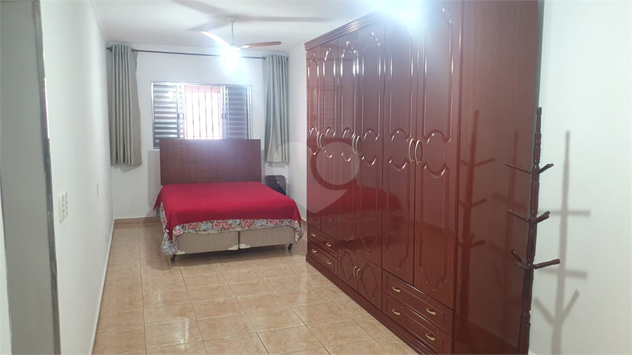 Foto REO1081932