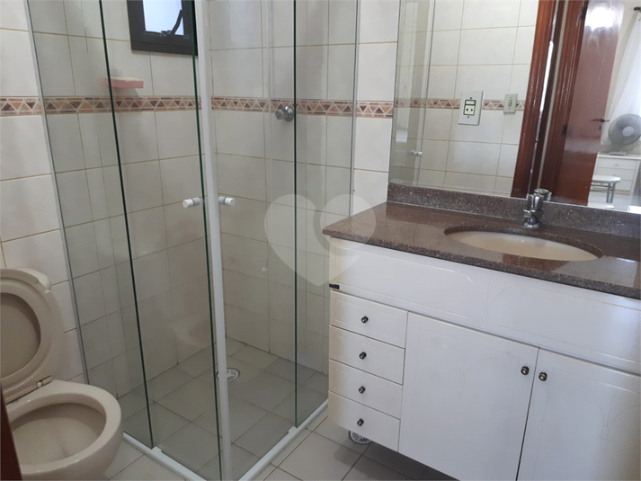 Foto REO1081934