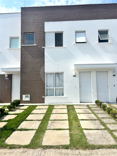 Foto REO1082040