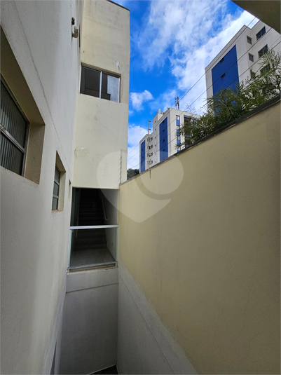 Foto REO1082075