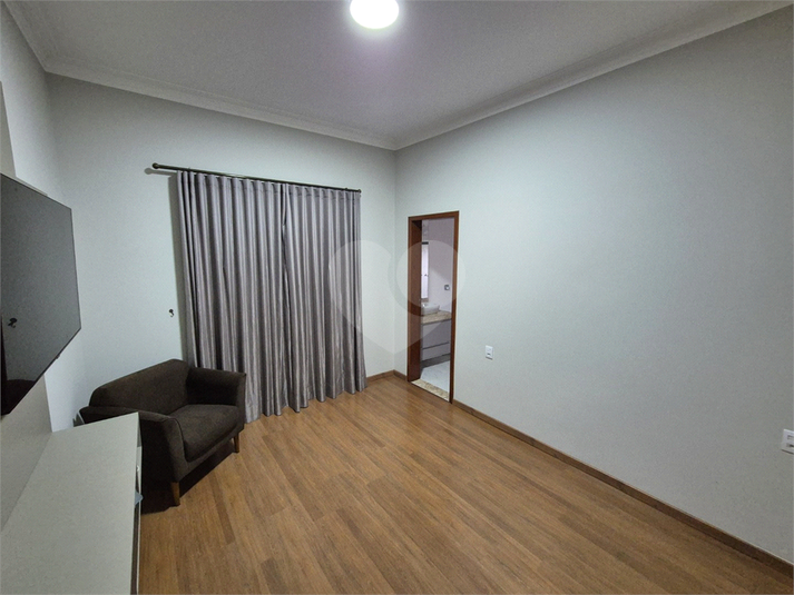 Foto REO1082090