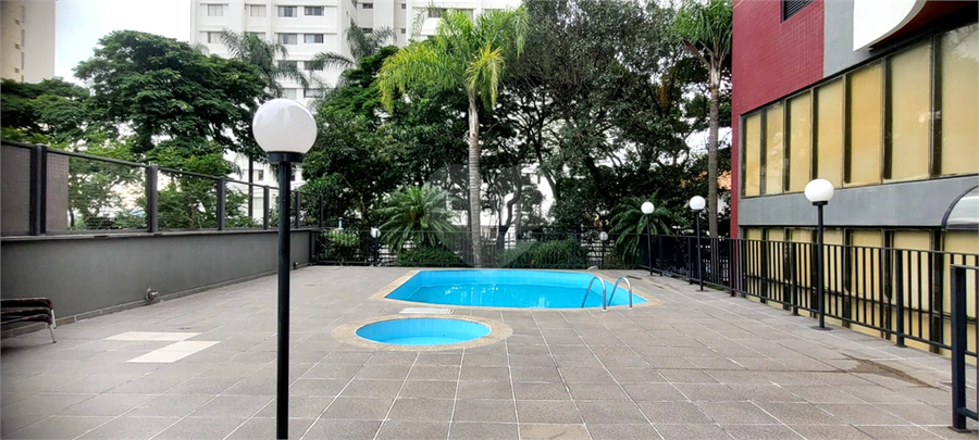 Foto REO1082140