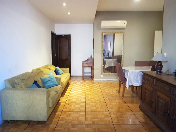 Foto REO1082182