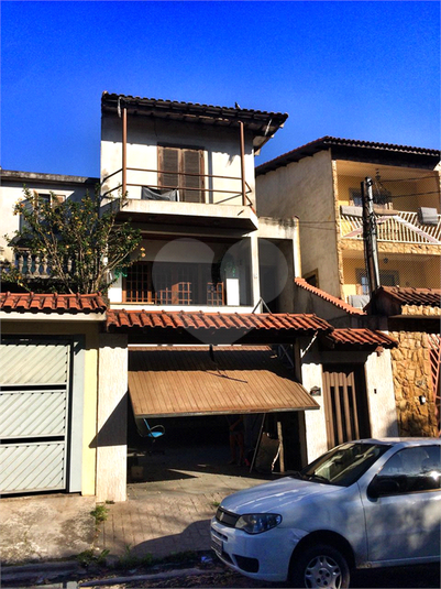 Foto REO1082201