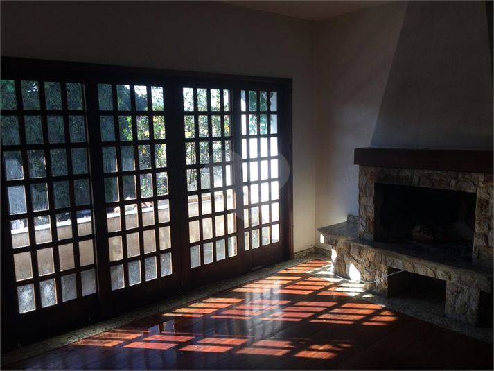 Foto REO1082201