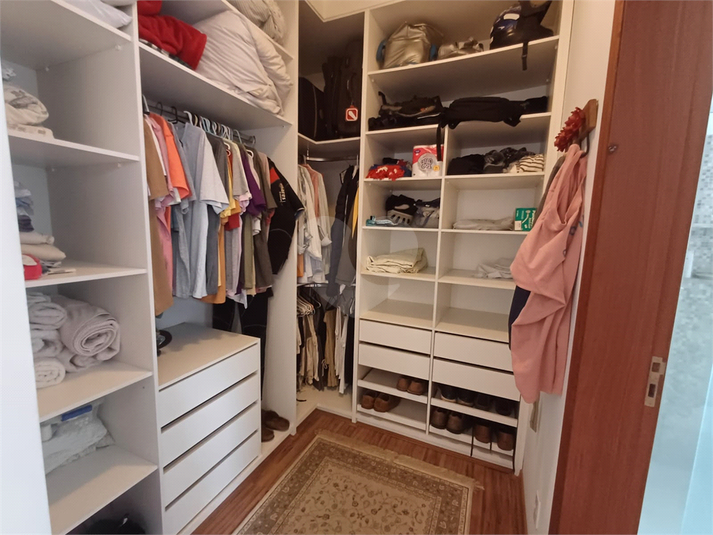 Foto REO1082218