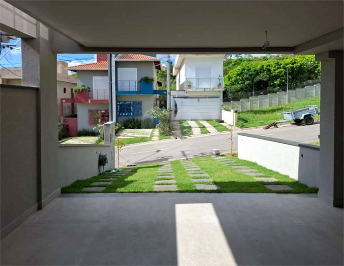 Foto REO1082262