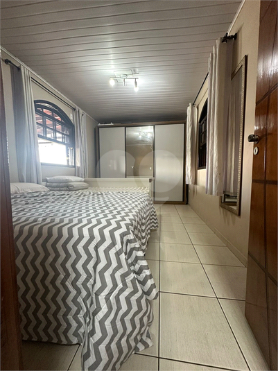 Foto REO1082300